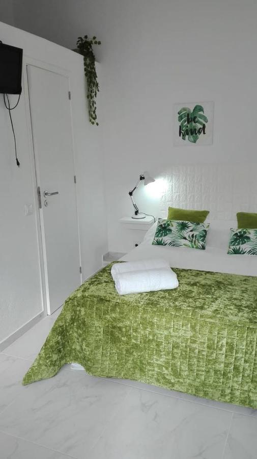 Jb House Hotel Nazare Exterior photo
